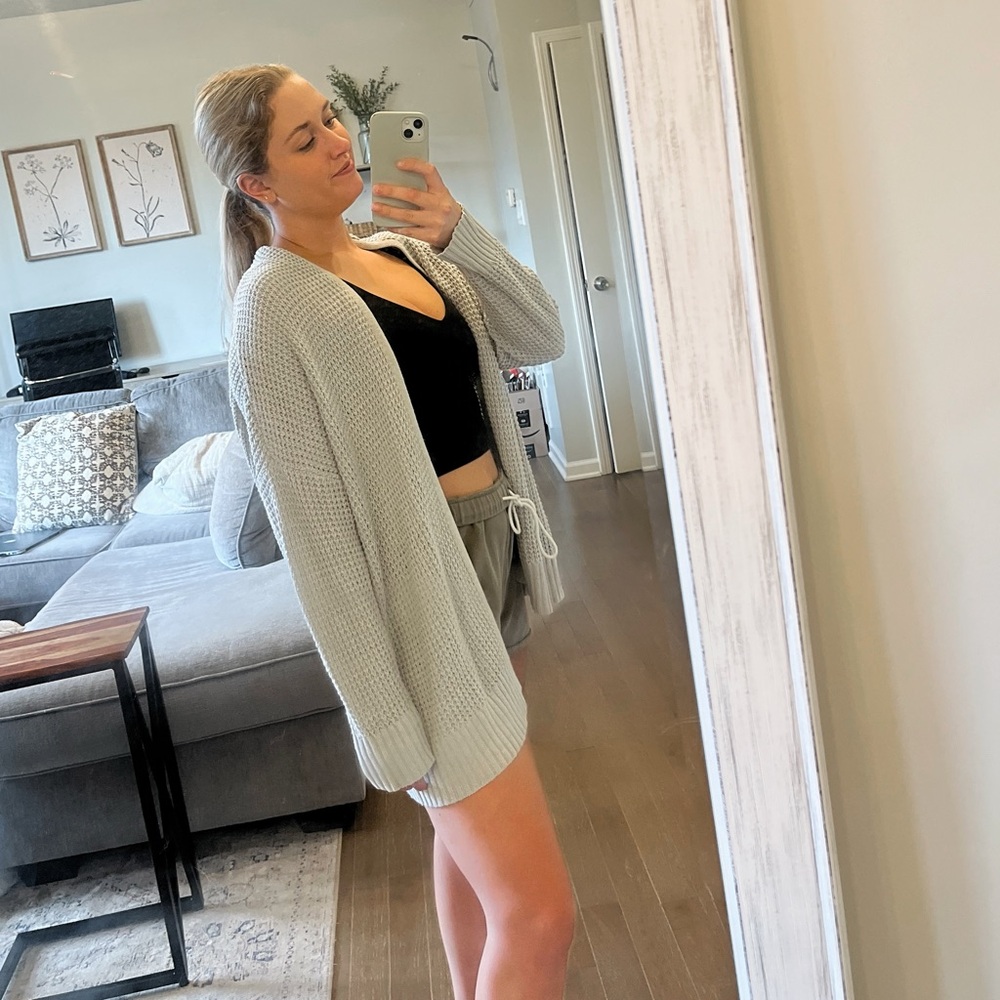 American Eagle Cardigan